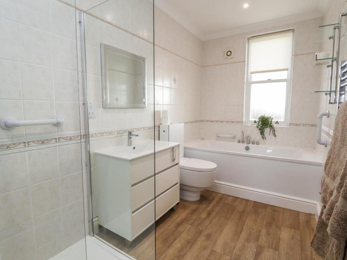 Apartment Ty Canol